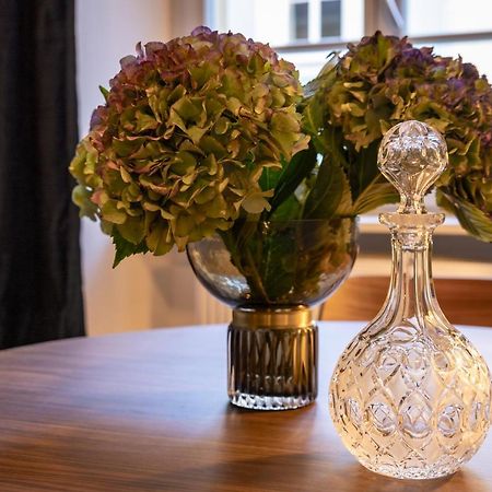 Homie Stay Am Marktplatz - Wohnen Im Historischen Balthasar-Neumann-Apartment ヴュルツブルク エクステリア 写真